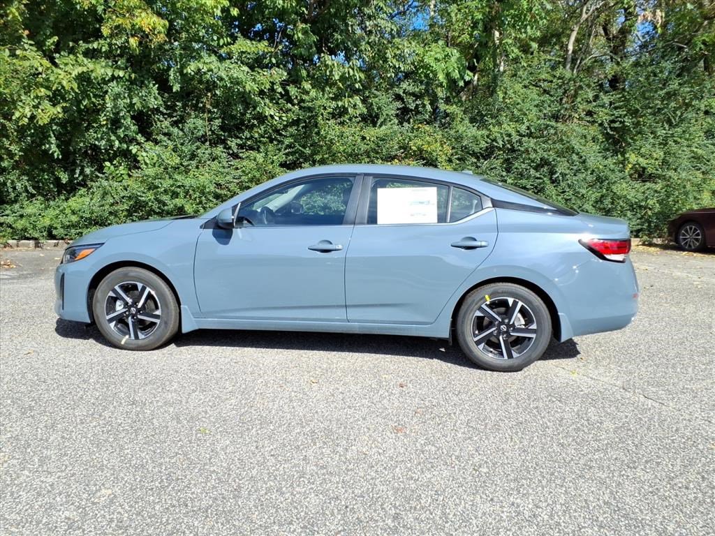 New 2025 Nissan Sentra SV image 5