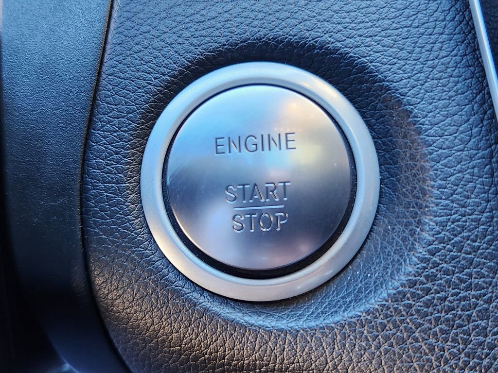 Used 2018 Mercedes-Benz GLC 300 4MATIC Coupe image 20