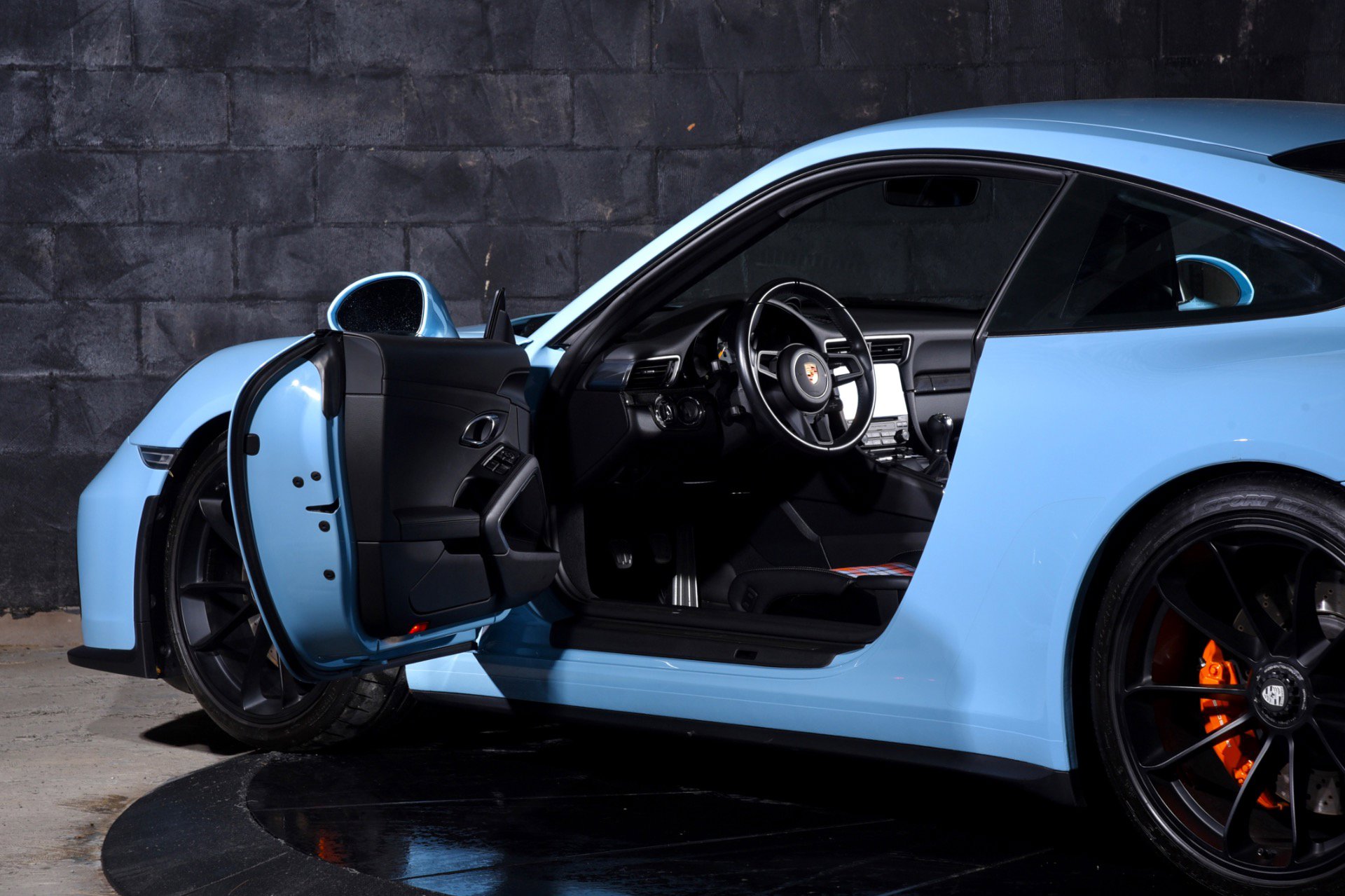 Used 2018 Porsche 911 GT3 image 19