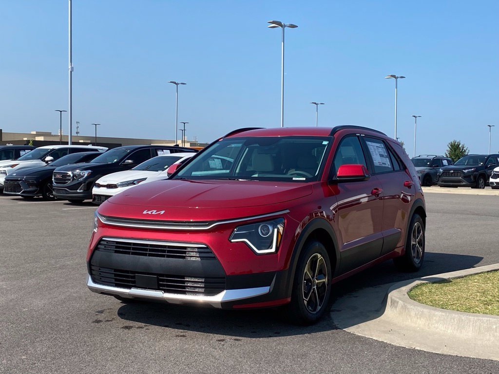 New 2026 Kia Niro EX FWD image 3