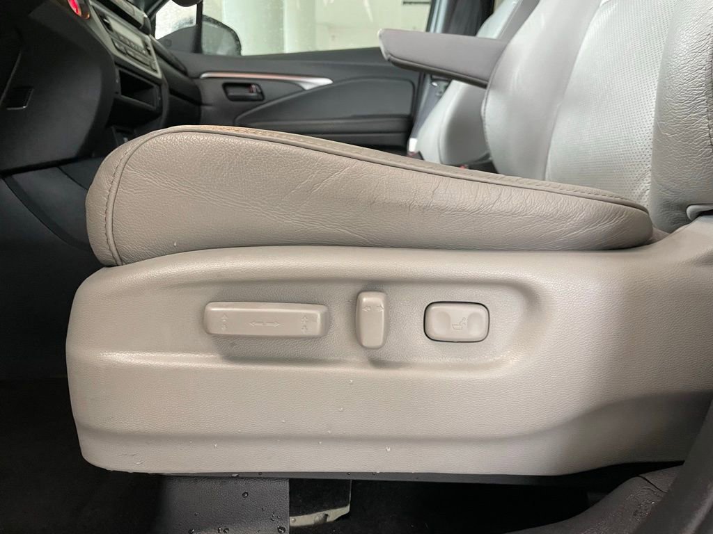 Certified 2023 Honda Passport EX-L image 26