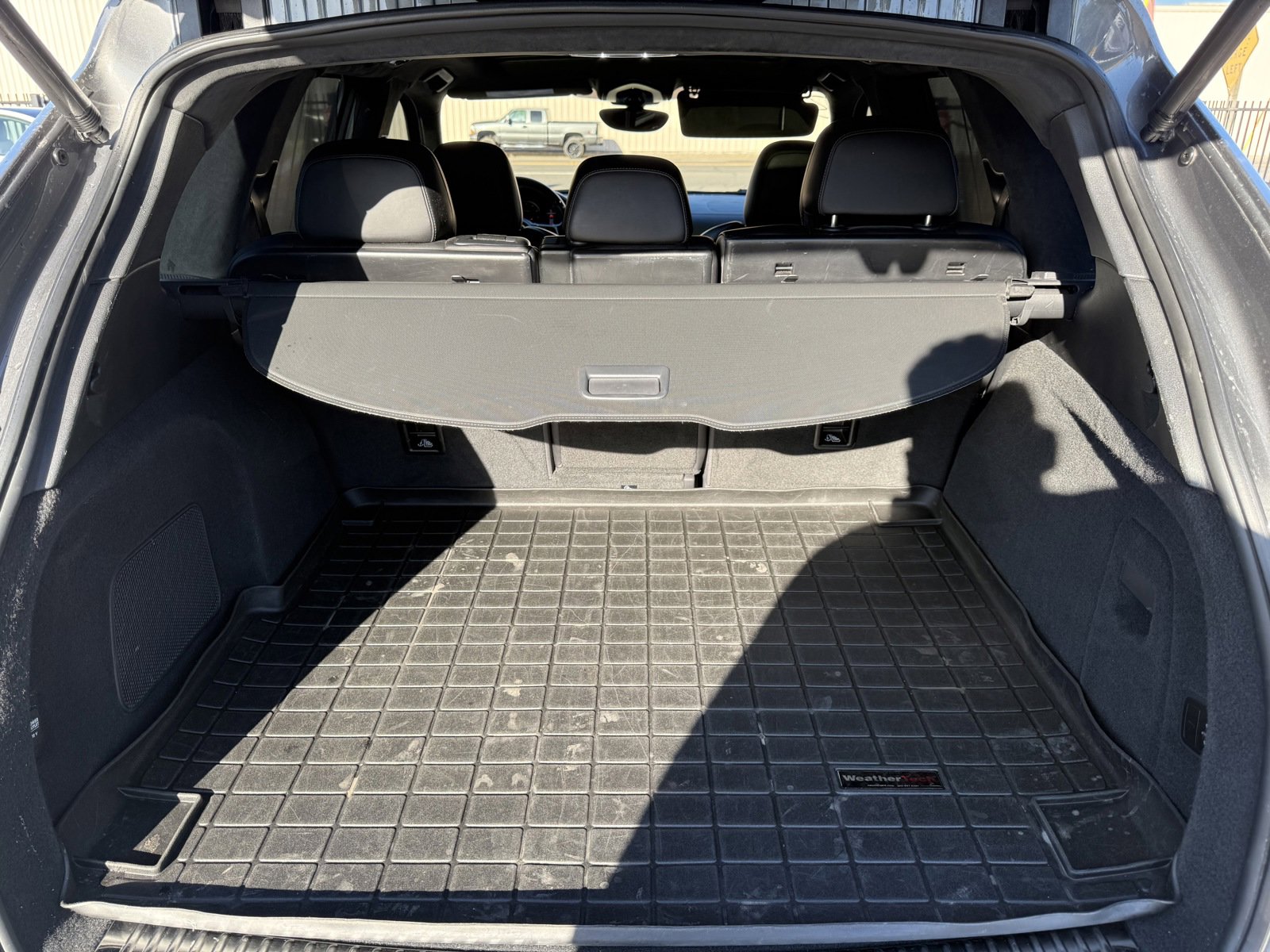 Used 2016 Porsche Cayenne Turbo S image 27