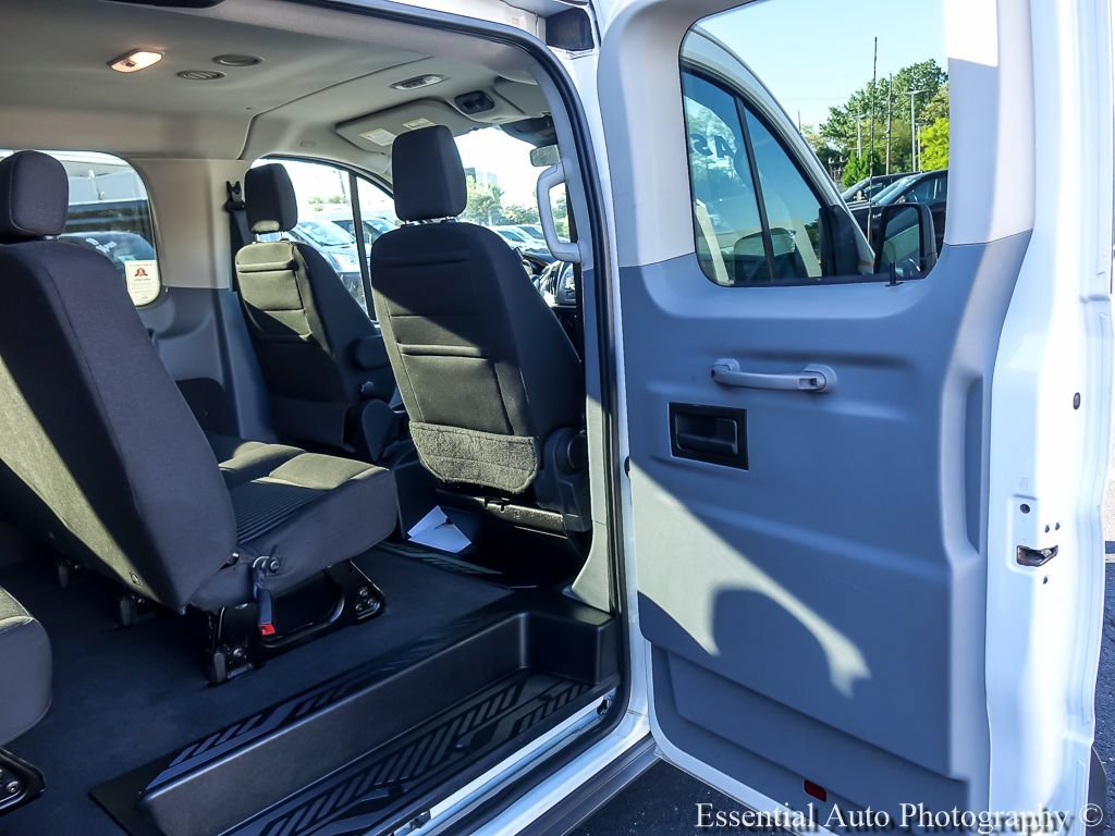Used 2018 Ford Transit 150 XL RWD image 22