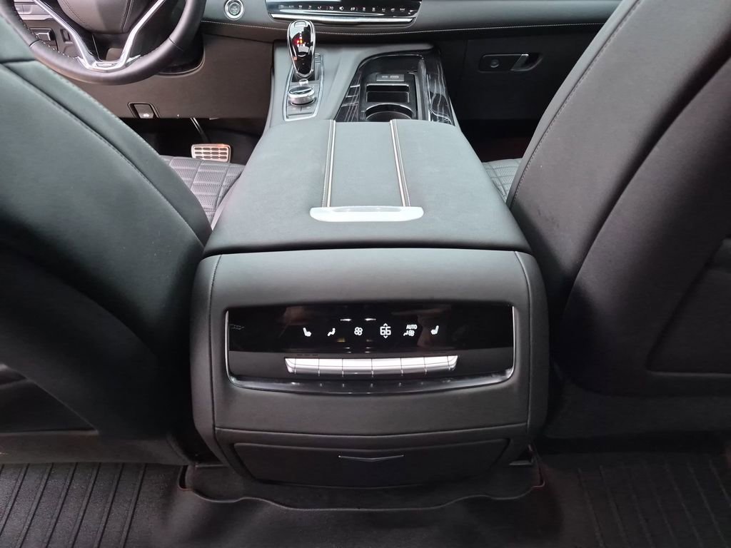 Used 2023 Cadillac Escalade V w/ Heavy-Duty Trailer Package image 37