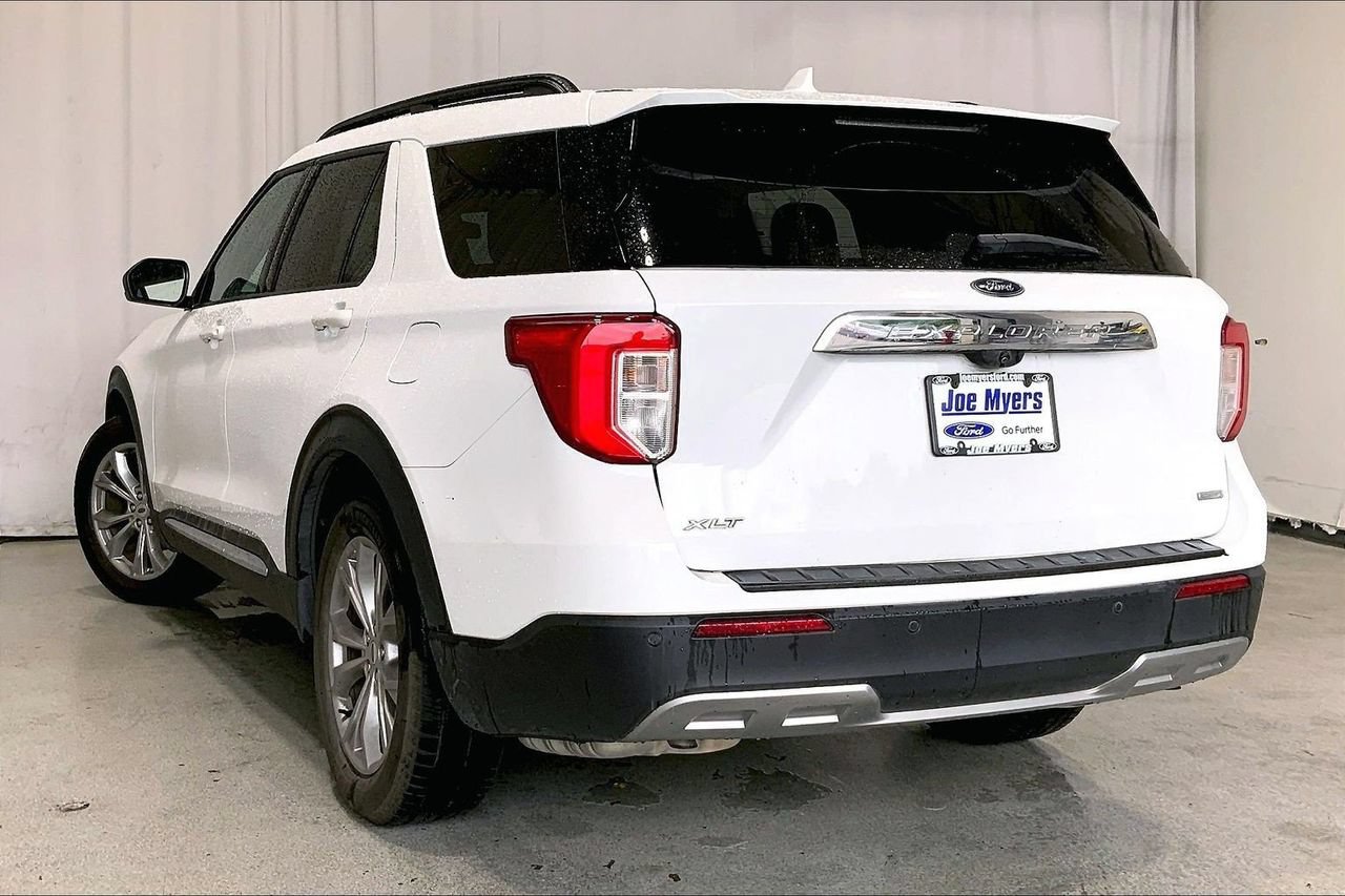 Used 2020 Ford Explorer XLT w/ Equipment Group 202A RWD image 5