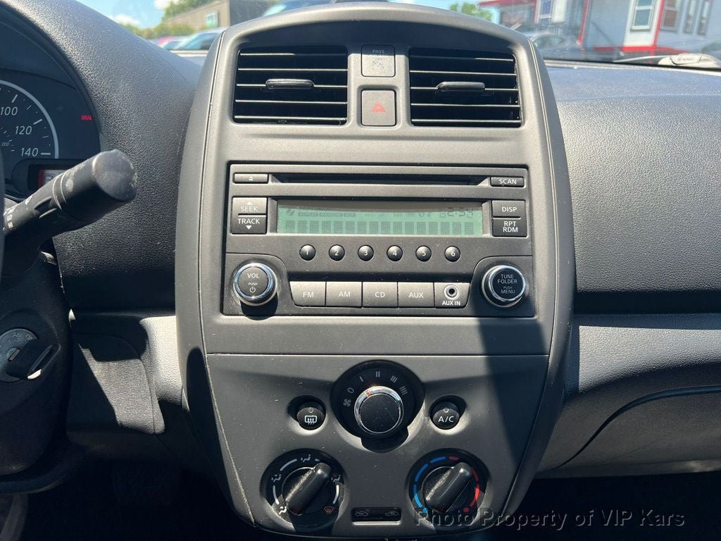 Used 2018 Nissan Versa S Plus FWD image 11