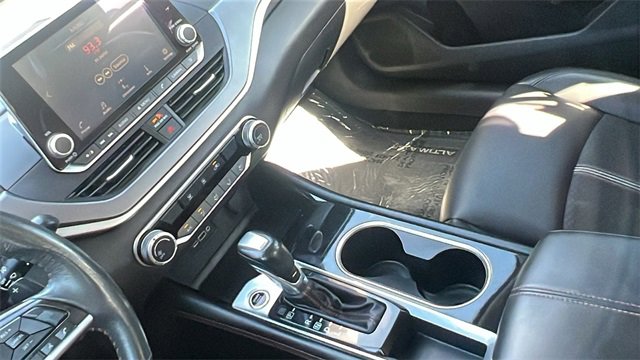 Used 2023 Nissan Altima 2.5 SR image 27