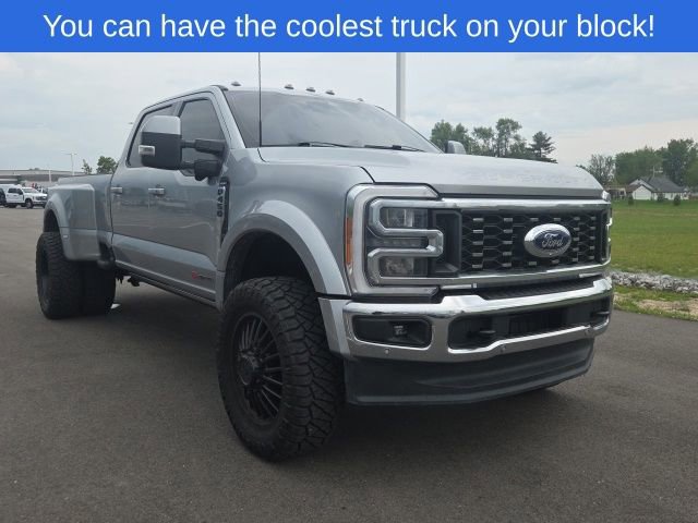 Used 2023 Ford F450 Lariat w/ Lariat Ultimate Package AWD/4WD image 1