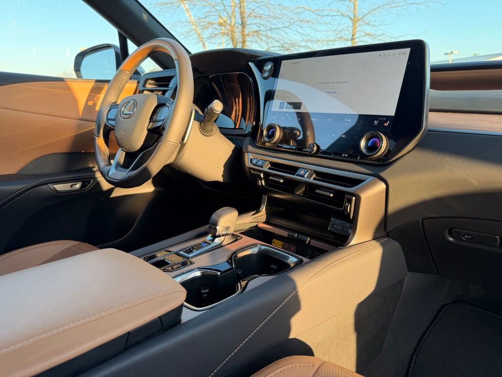 Certified 2025 Lexus RX 350 Premium Plus image 21