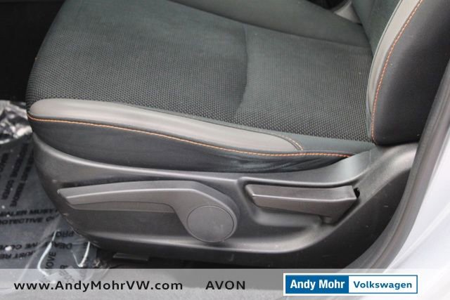 Used 2017 Subaru Crosstrek 2.0i Premium image 16