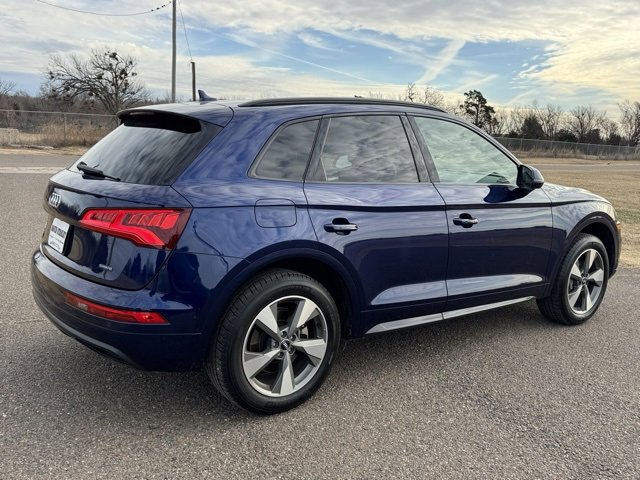 Used 2020 Audi Q5 2.0T Premium w/ Titanium Sport Package image 6