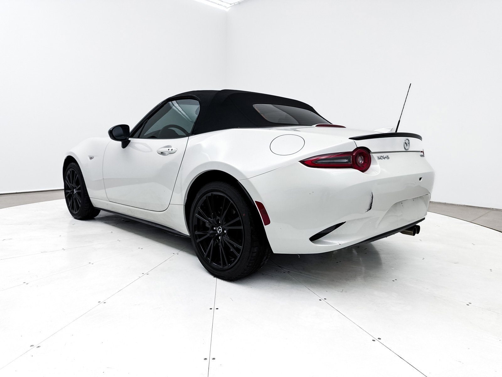 Used 2025 MAZDA MX-5 Miata Club image 15