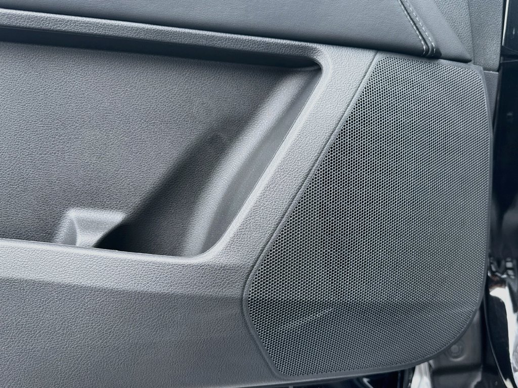 New 2027 INFINITI QX60 Luxe w/ Cargo Package FWD image 19