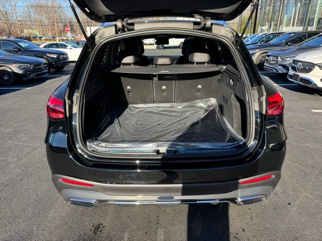 Used 2026 Mercedes-Benz GLC 300 4MATIC image 11