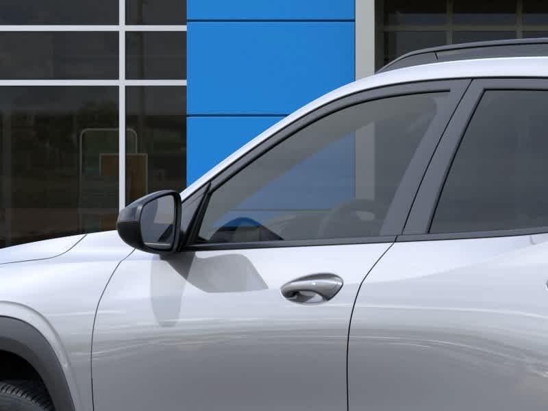 New 2026 Chevrolet Trax LT w/ Midnight Edition FWD image 12