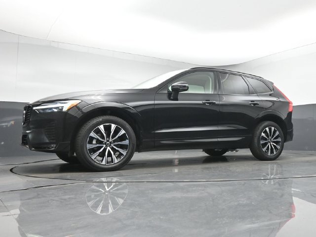 Used 2024 Volvo XC60 B5 Core w/ Climate Package AWD/4WD image 37