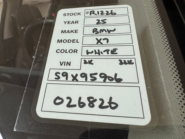 Used 2025 BMW X7 xDrive40i image 29