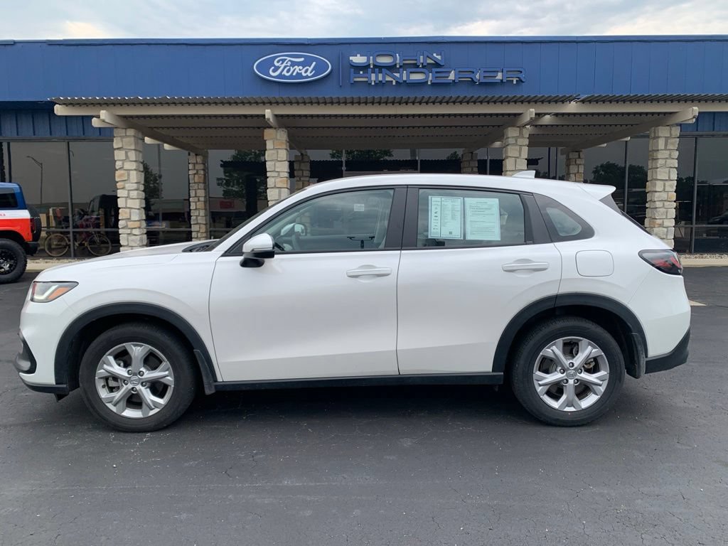 Used 2025 Honda HR-V LX image 6