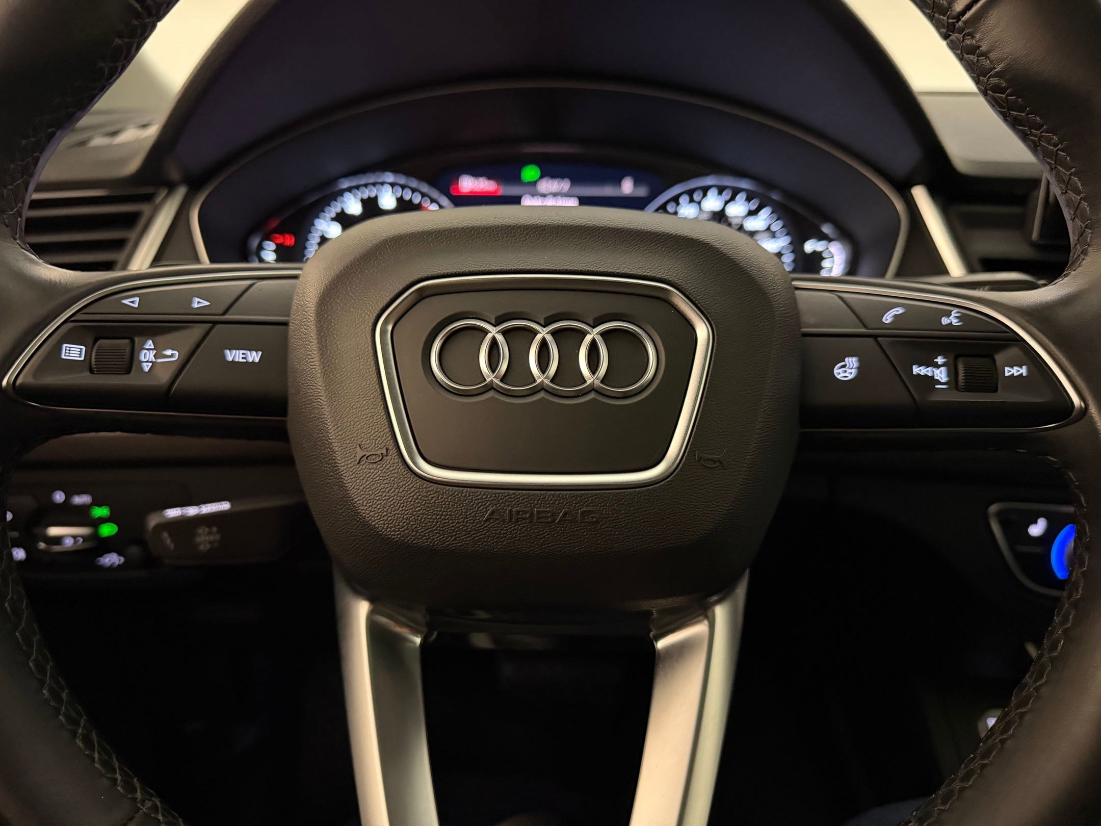 Certified 2021 Audi Q5 2.0T Premium w/ Convenience Package AWD/4WD image 17