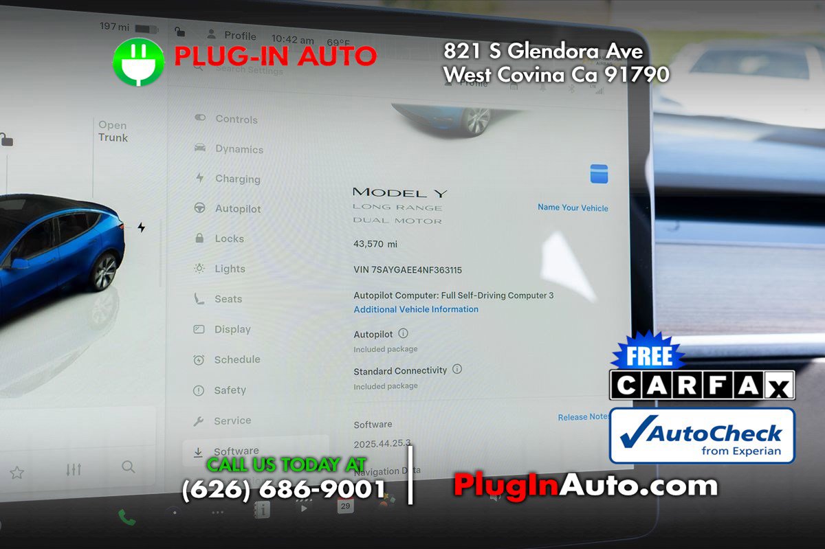 Used 2022 Tesla Model Y Long Range image 33