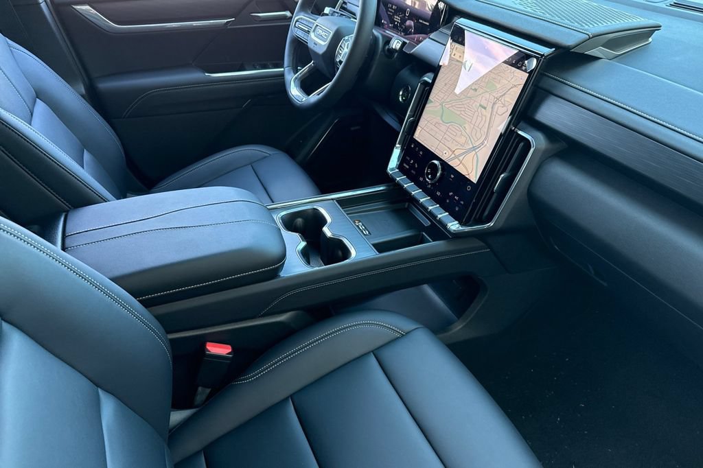 New 2027 GMC Acadia Elevation w/ Black Edition AWD/4WD image 18