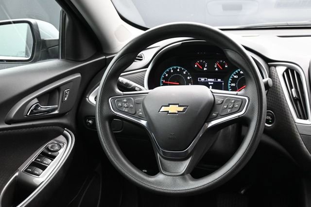 Used 2024 Chevrolet Malibu LT FWD image 14