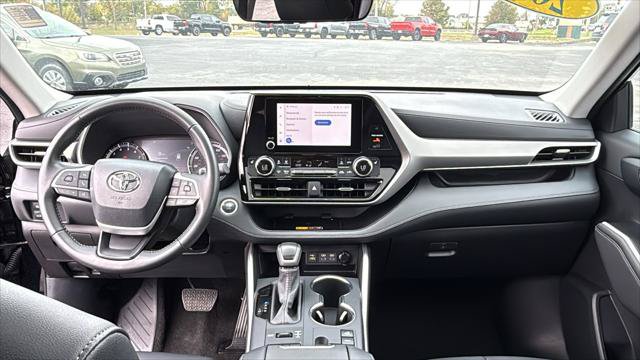 Certified 2026 Toyota Highlander XLE AWD/4WD image 37
