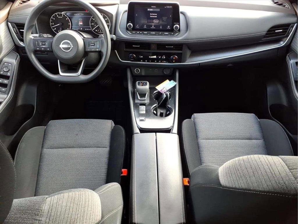 Used 2023 Nissan Rogue SV image 10