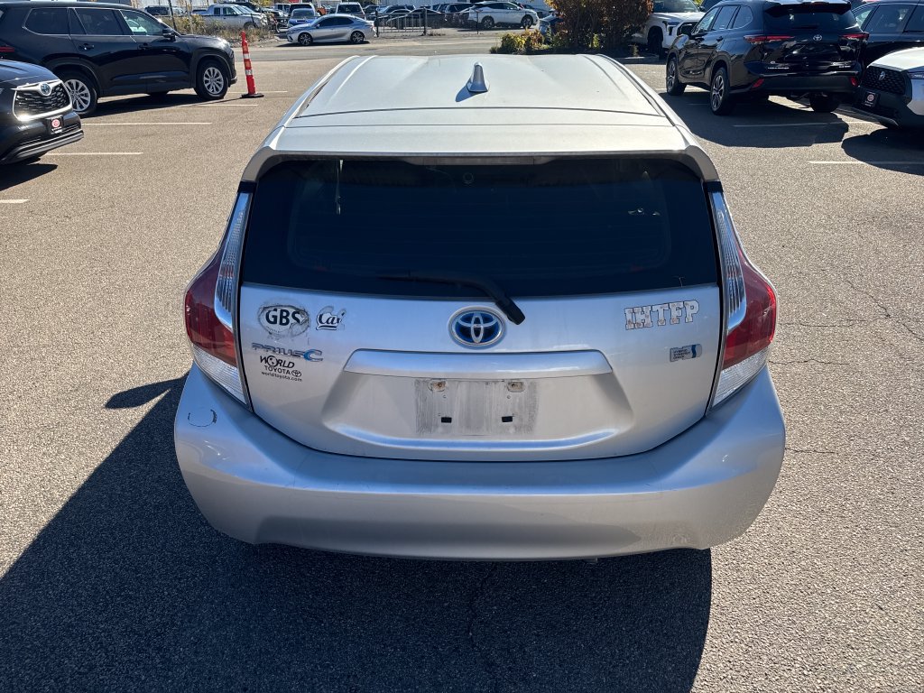 Used 2016 Toyota Prius C One FWD image 6