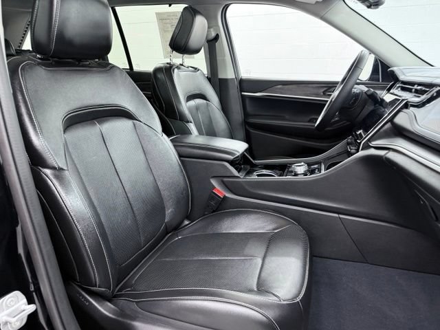 Used 2022 Jeep Grand Cherokee Limited 4xe w/ Luxury Tech Group II AWD/4WD image 20