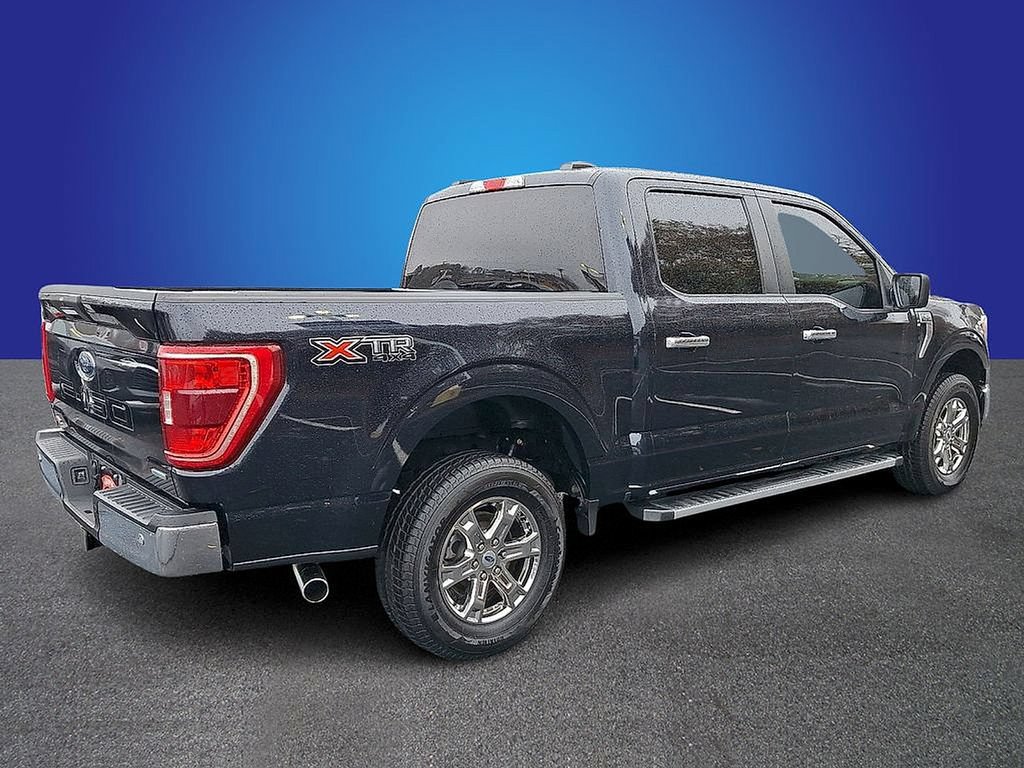 Used 2023 Ford F150 XLT w/ XTR Package AWD/4WD image 4