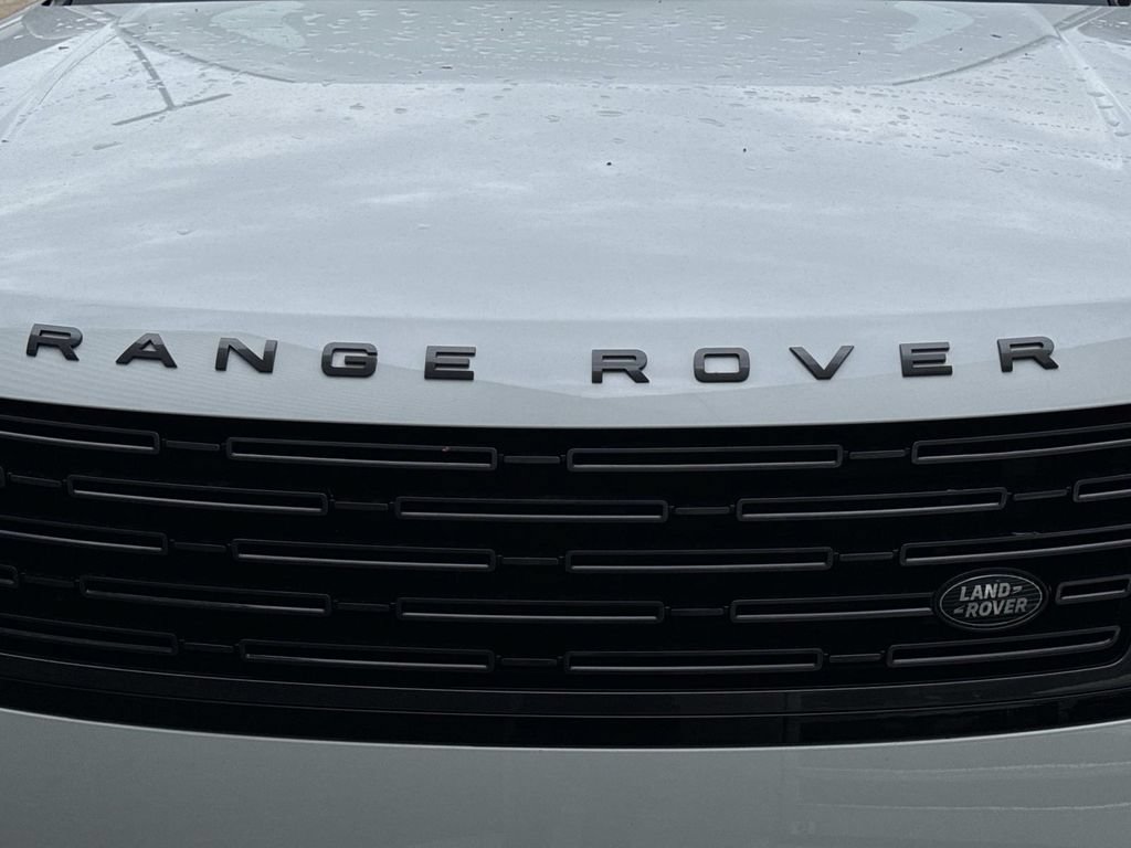 New 2026 Land Rover Range Rover SE AWD/4WD image 11