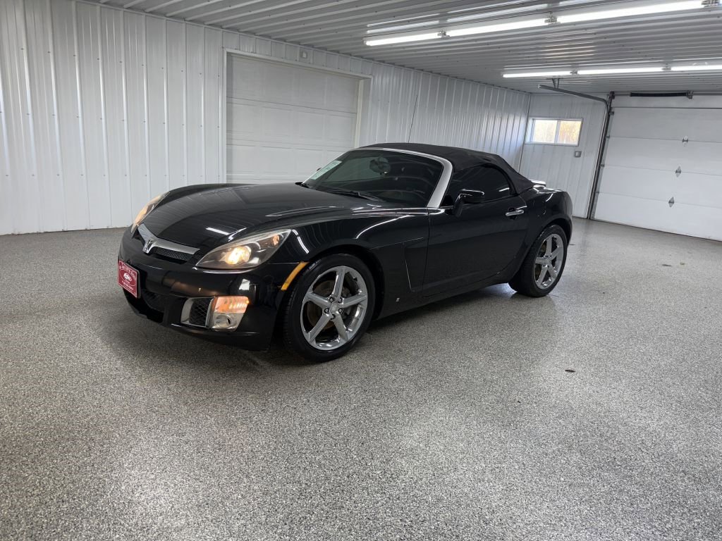 Used 2007 Saturn Sky Red Line image 3