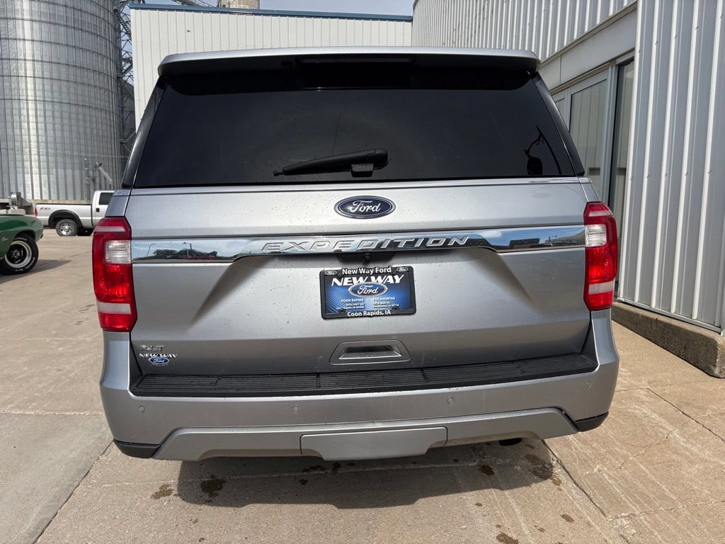 Used 2021 Ford Expedition XLT AWD/4WD image 6