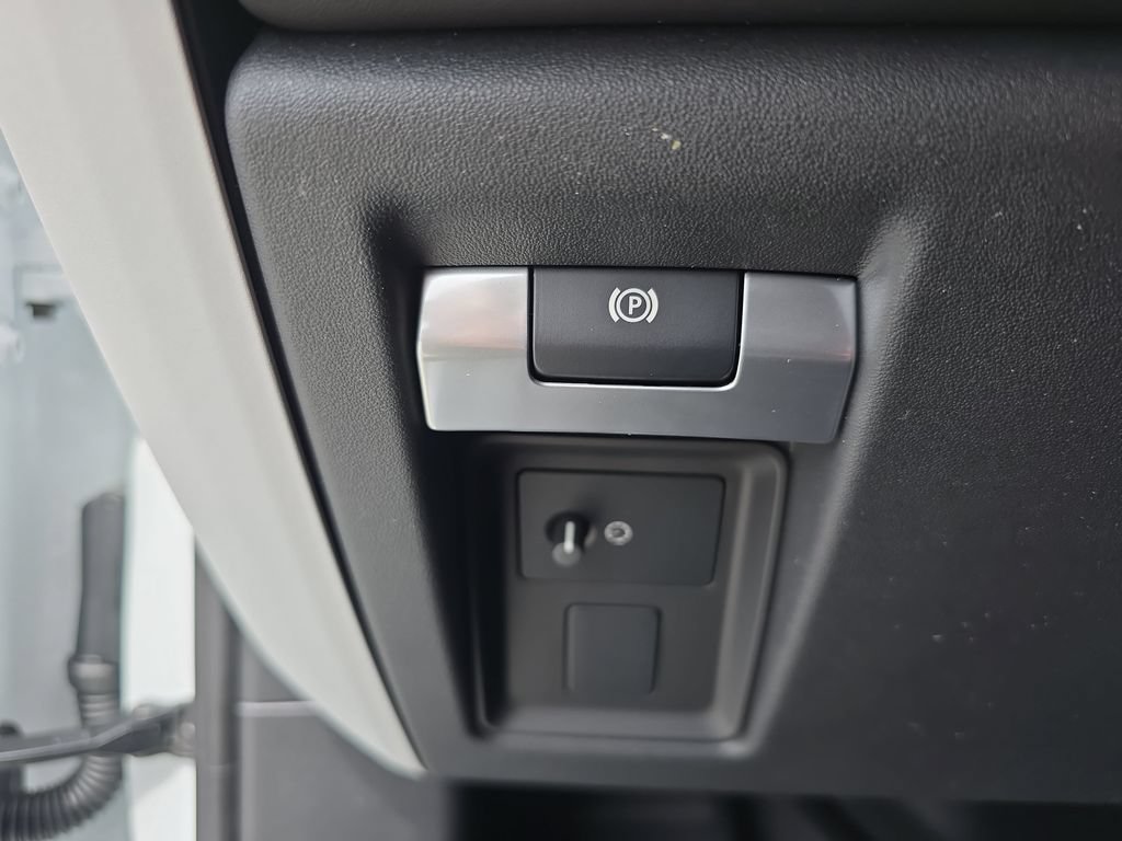 New 2026 Land Rover Defender 110 S AWD/4WD image 26