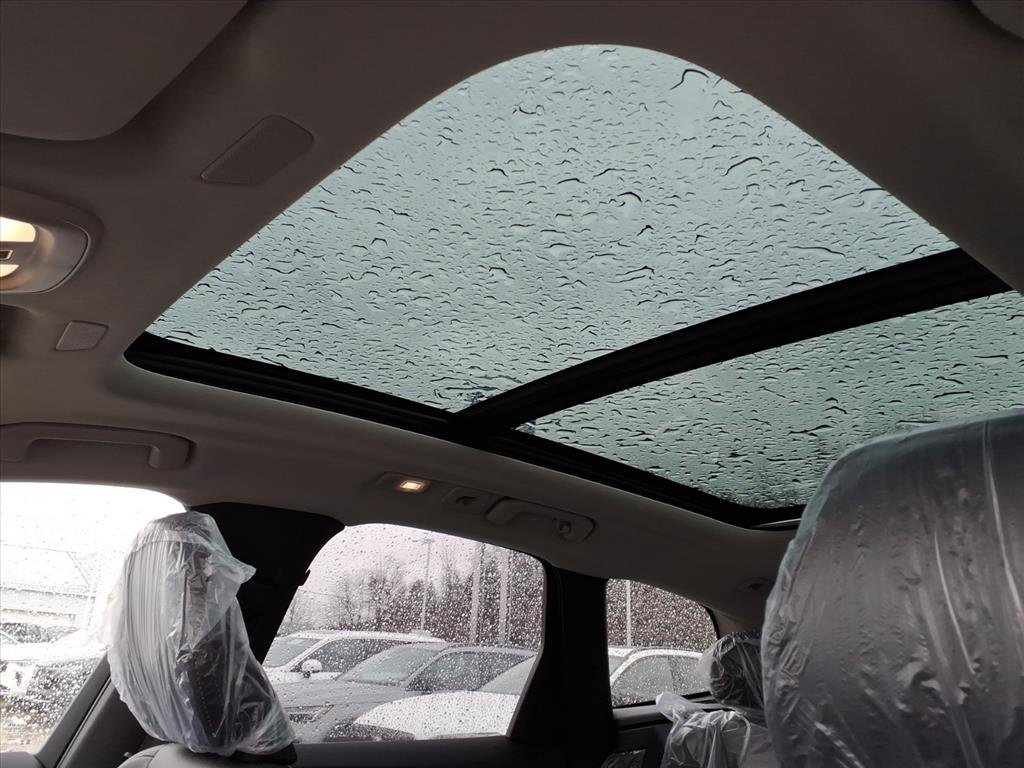 New 2026 Volvo XC60 B5 Ultra w/ Protection Package Premier image 6