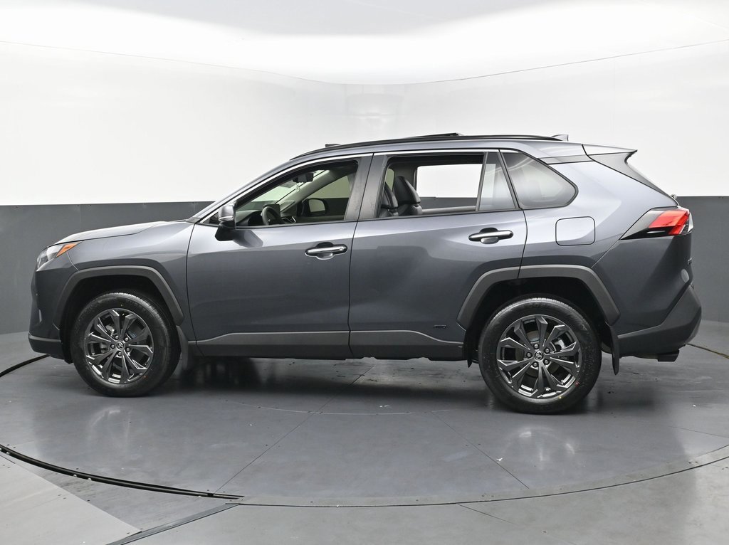 Used 2023 Toyota RAV4 Limited image 8