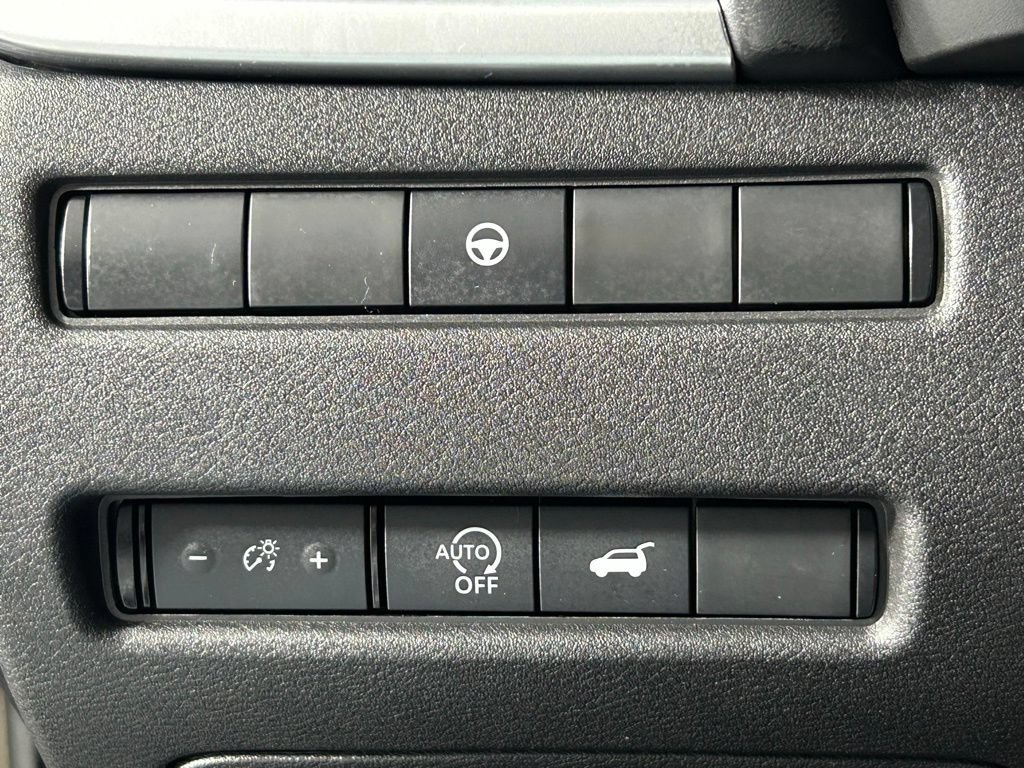 Used 2024 Nissan Rogue SL w/ SL Premium Package AWD/4WD image 30