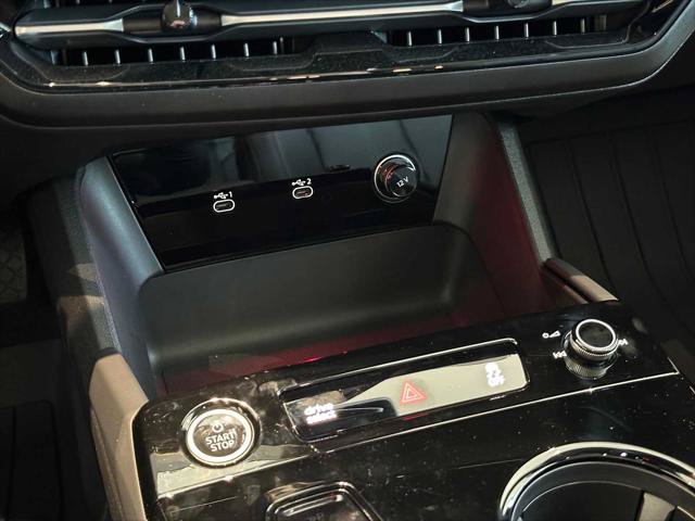 New 2025 Audi A6 e-tron Premium Plus AWD/4WD image 31