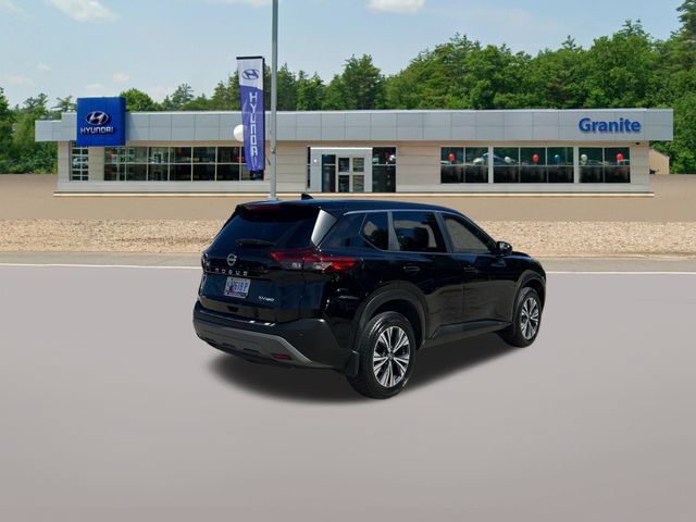 Used 2023 Nissan Rogue SV AWD/4WD image 7