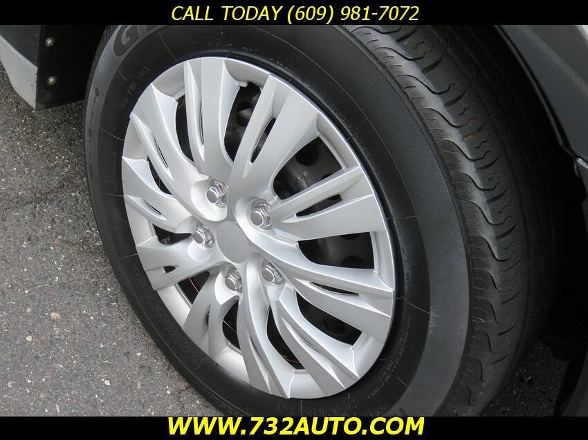 Used 2005 Honda Accord LX image 23