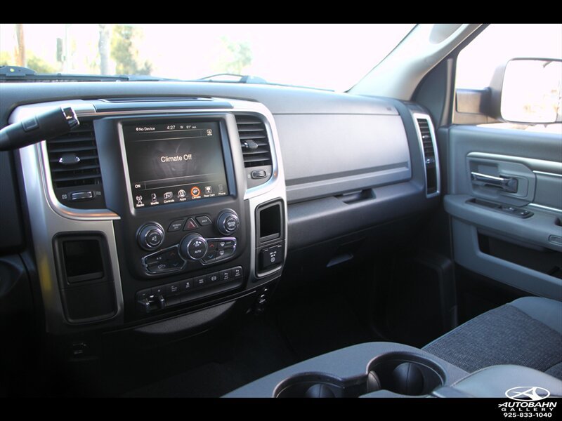 Used 2017 RAM 2500 SLT w/ Luxury Group RWD image 20