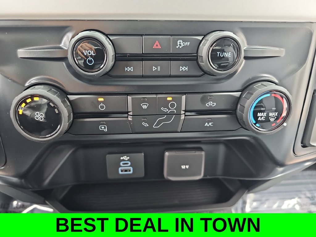 New 2026 Ford F250 XL w/ XL Chrome Package AWD/4WD image 20
