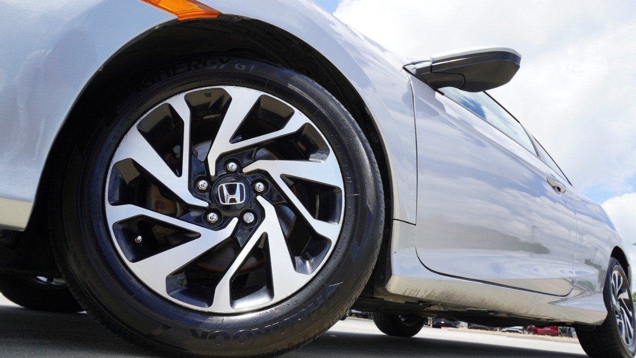 Used 2016 Honda Civic LX-P image 11