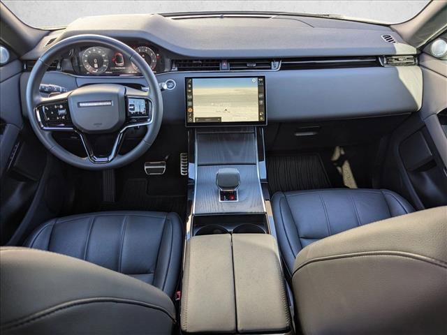 Used 2024 Land Rover Range Rover Evoque Dynamic SE image 18