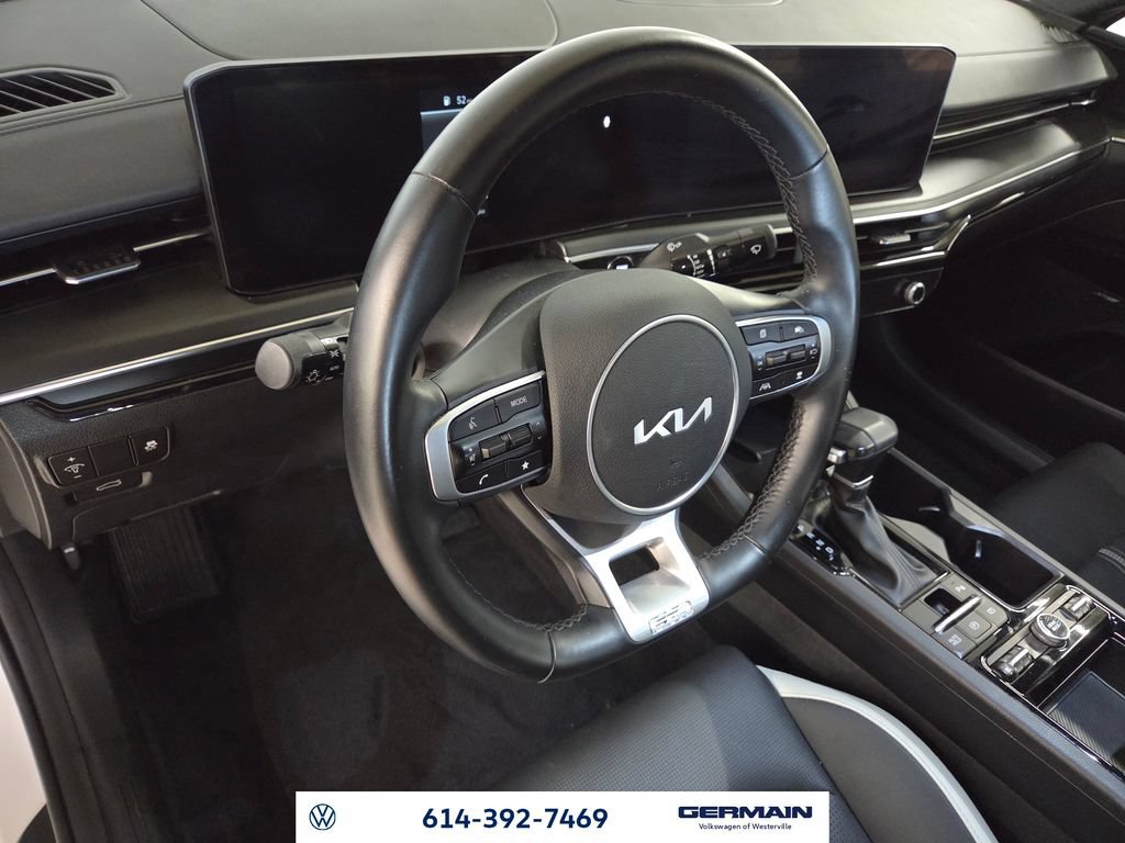 Used 2025 Kia K5 GT-Line w/ GT-Line Premium Package FWD image 13
