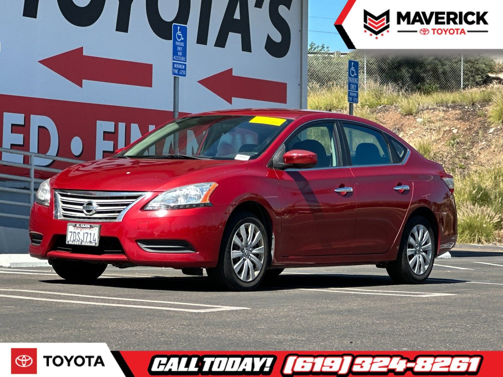 Used 2014 Nissan Sentra SV image 2