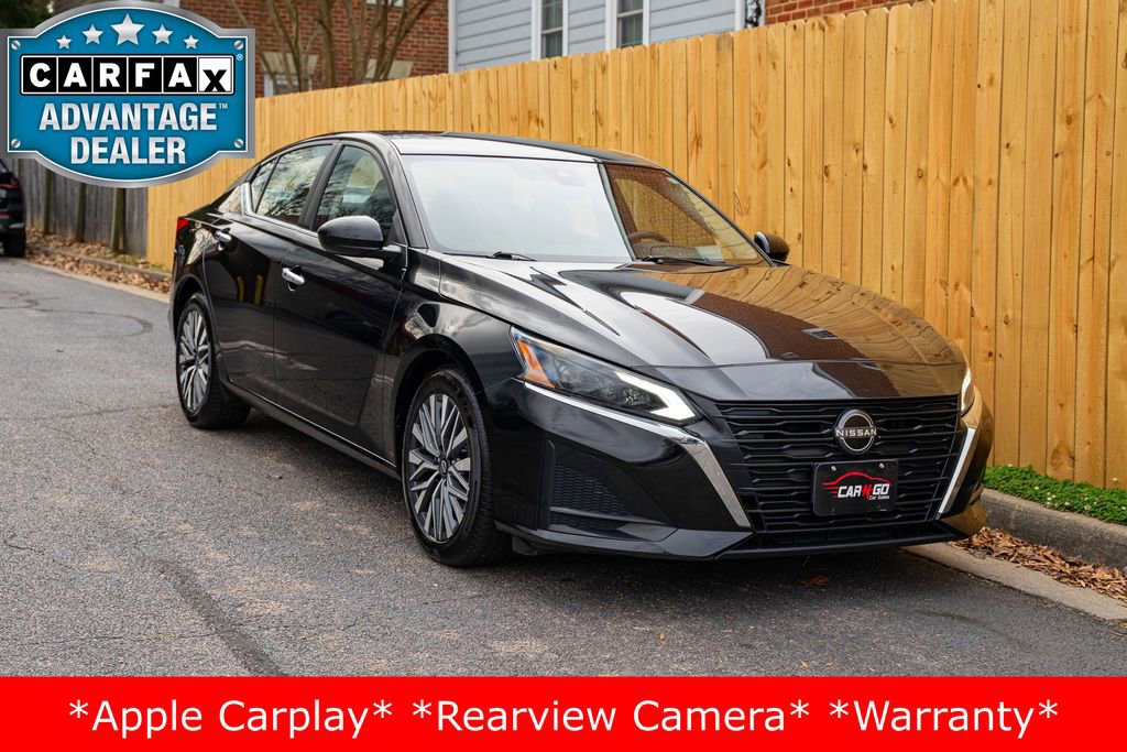 Used 2023 Nissan Altima 2.5 SV image 3