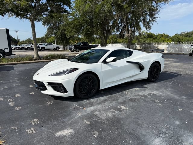 New 2027 Chevrolet Corvette Stingray Coupe RWD image 2