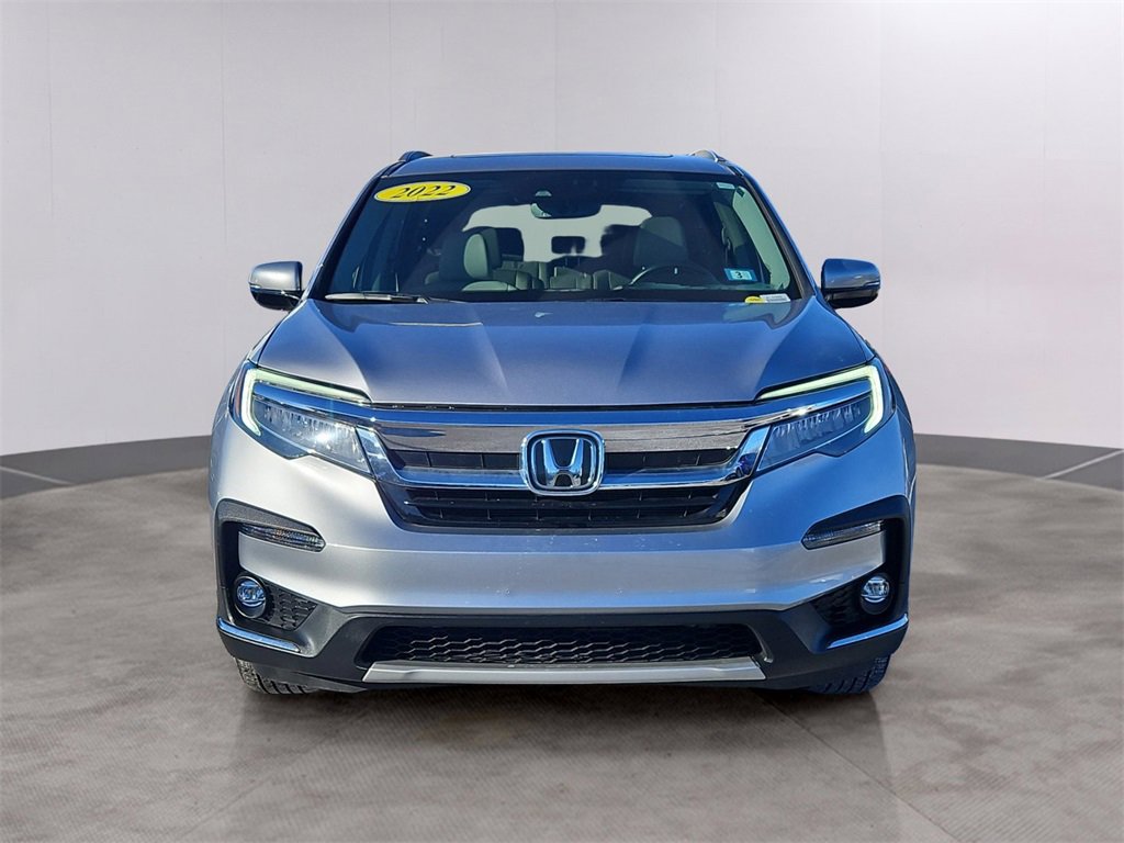 Certified 2022 Honda Pilot Touring image 2